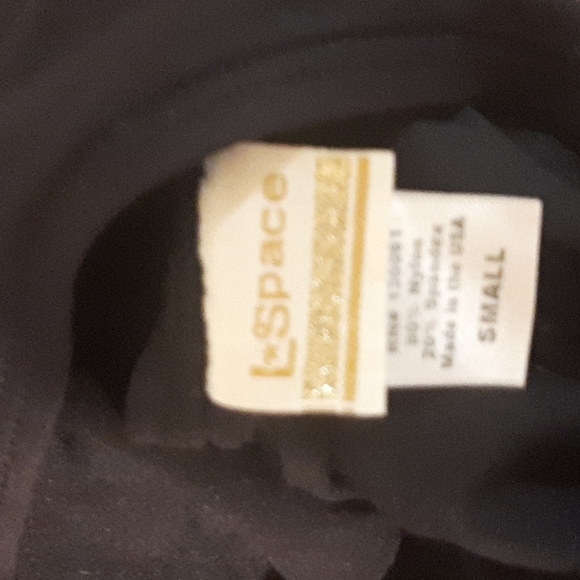 L space swimsuit - Picture 4 of 4